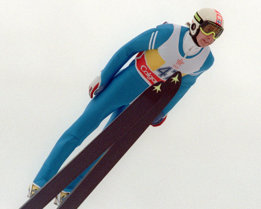 Według niego wszystko zaczęło się psuć w 1984 roku, gdy w czasie igrzysk w Sarajewie Nykaenen wygrał na skoczni dużej, ale na normalnej sięgnął po srebro.
