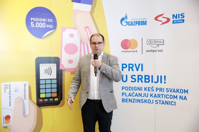 Bojan Pavlović, direktor Sektora za direktne kanale AIK banke