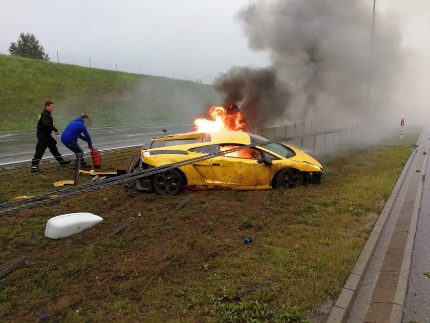 Lamborghini stanęło w ogniu!