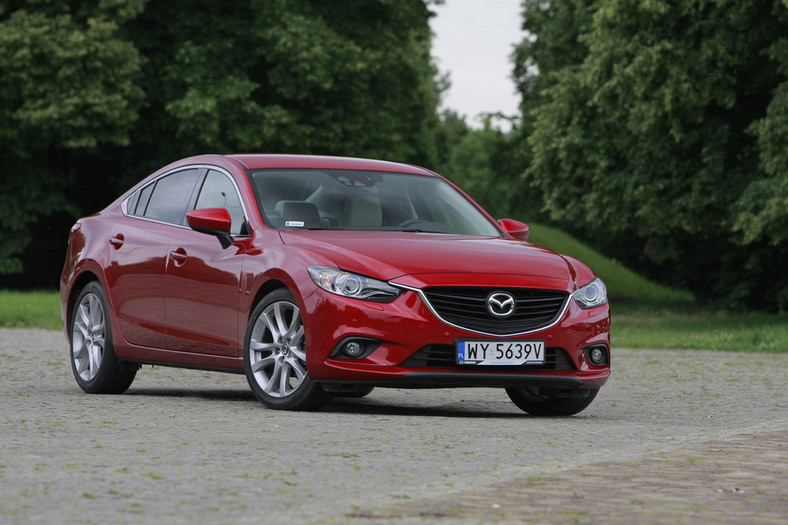 Mazda 6 2.0: wszystkim się podoba - test długodystansowy