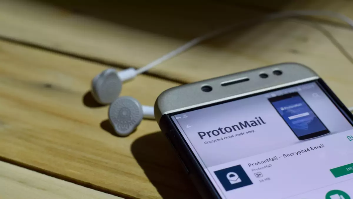 ProtonMail pod koniec maja 2022 r. przeszedł rebranding i funkcjonuje teraz pod nazwą Proton