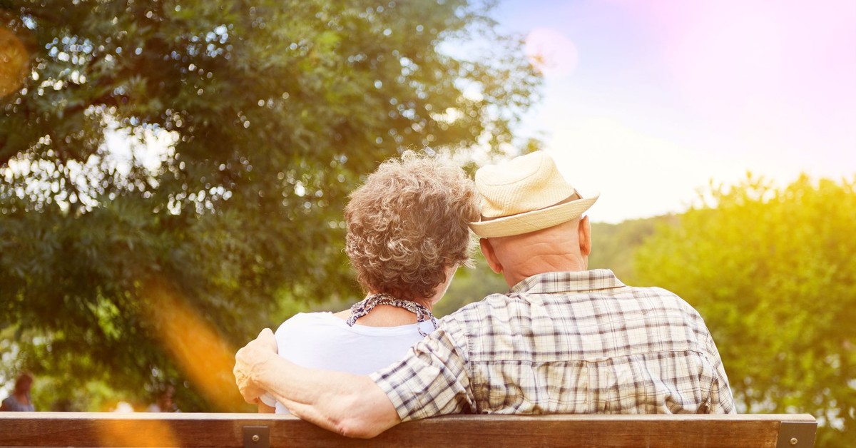 Waloryzacja emerytur 2026 – tabela netto. Ile wyniesie podwyżka emerytur w 2026 roku? ZUS przeliczy świadczenia od 1 marca