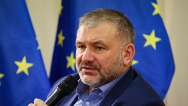 żurek o projekcie ustawy o krs: krok w stronę autorytaryzmu i ryzyko d