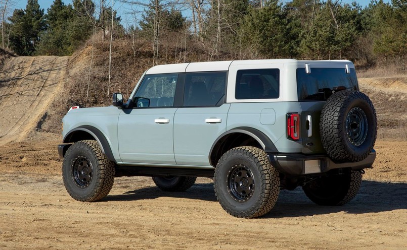 Ford Bronco