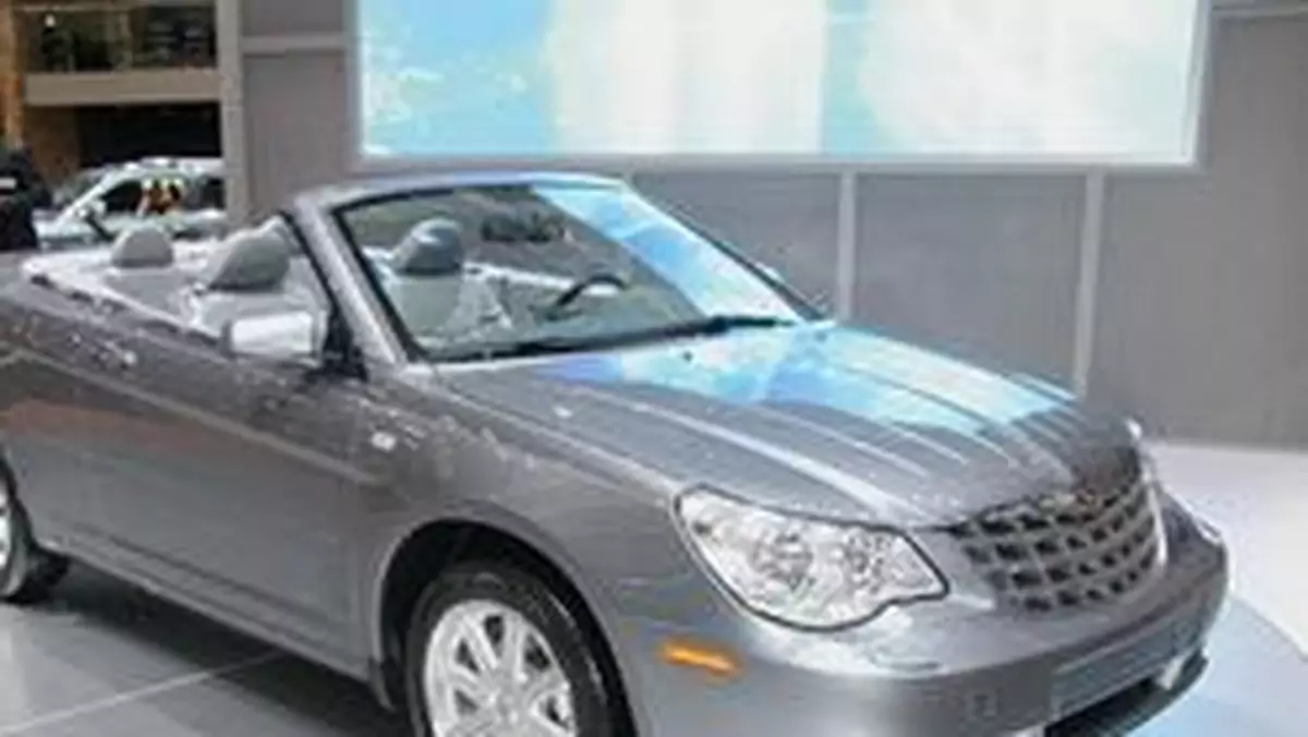 Chrysler: nowe cabrio wjedzie jesienią