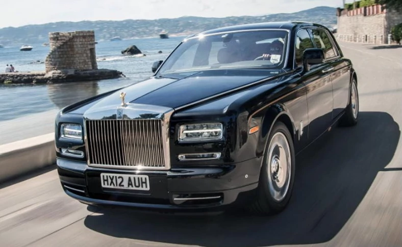 6. Rolls-Royce Phantom Extended Wheelbase, fot. strona producenta