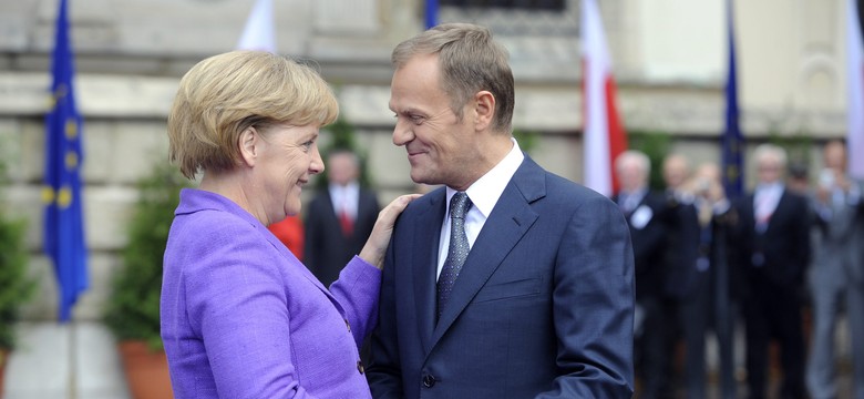Tusk i Merkel opłacani słabiej niż eurokraci