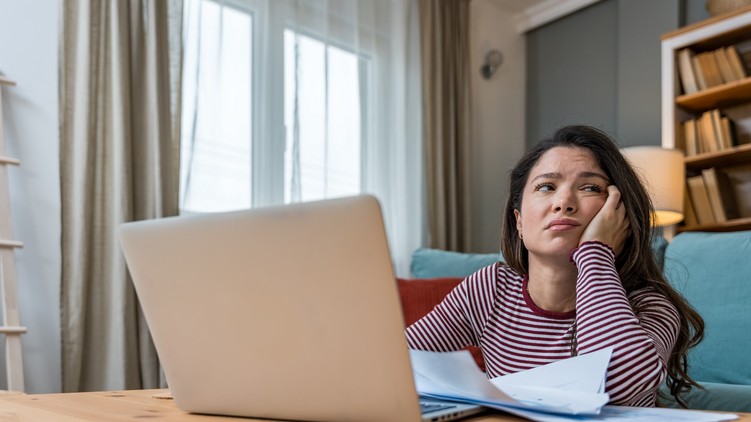 adhd jelentése tünetei oka