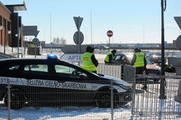 KAS chce "ucywilizować" wielkie targowiska, planuje też mobilne kontrole celne