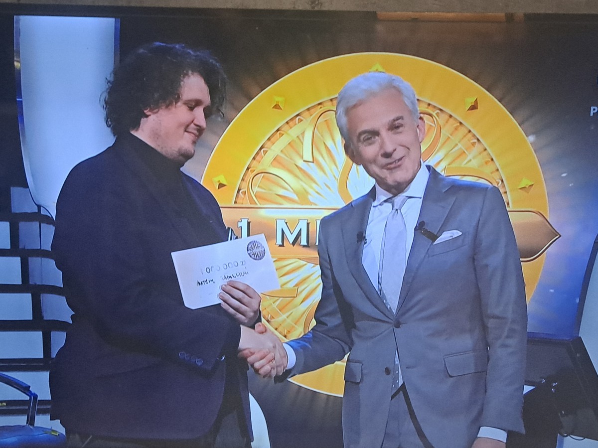 Mateusz Żaboklicki wygrał główną wygraną w teleturnieju "Milionerzy". Na jakie pytanie odpowiedział?
