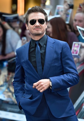 Jeremy Renner na premierze filmu 'Avengers: Czas Ultrona' w Londynie