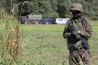 Po stronie białoruskiej na wysokości miasta Usnarz Górny przebywają 24 osoby