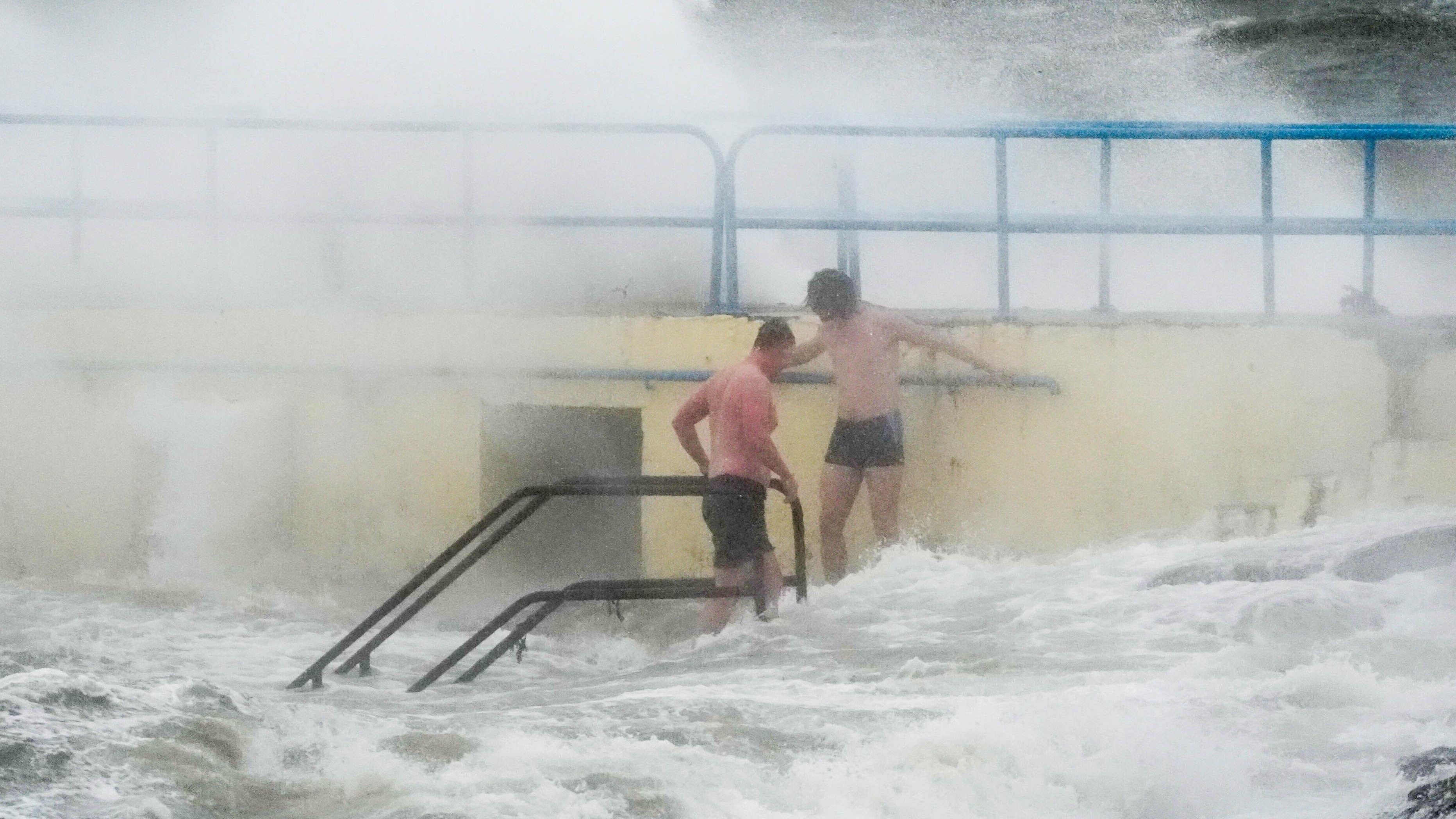 Storm Bram triggers 'danger to life' warnings with 90 mph winds