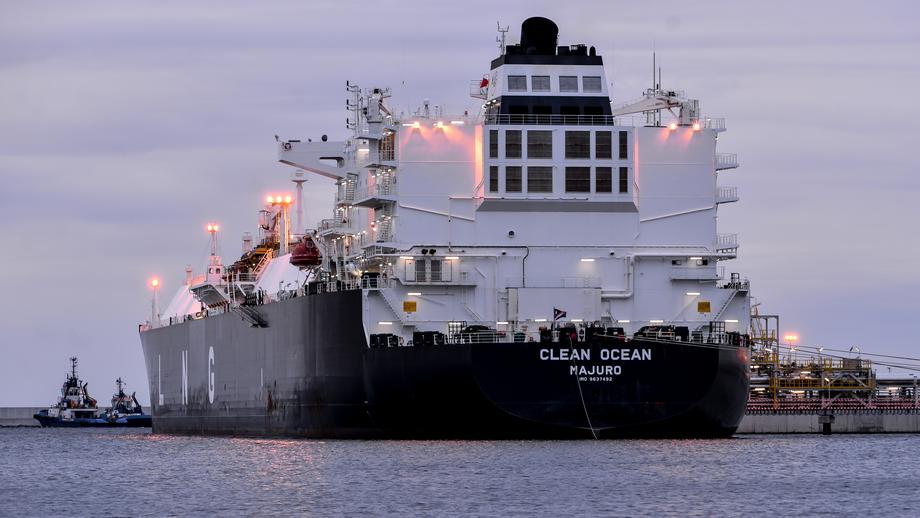Gazowiec Clean Ocean z pierwszą dostawą amerykańskiego gazu ziemnego LNG do Polski 