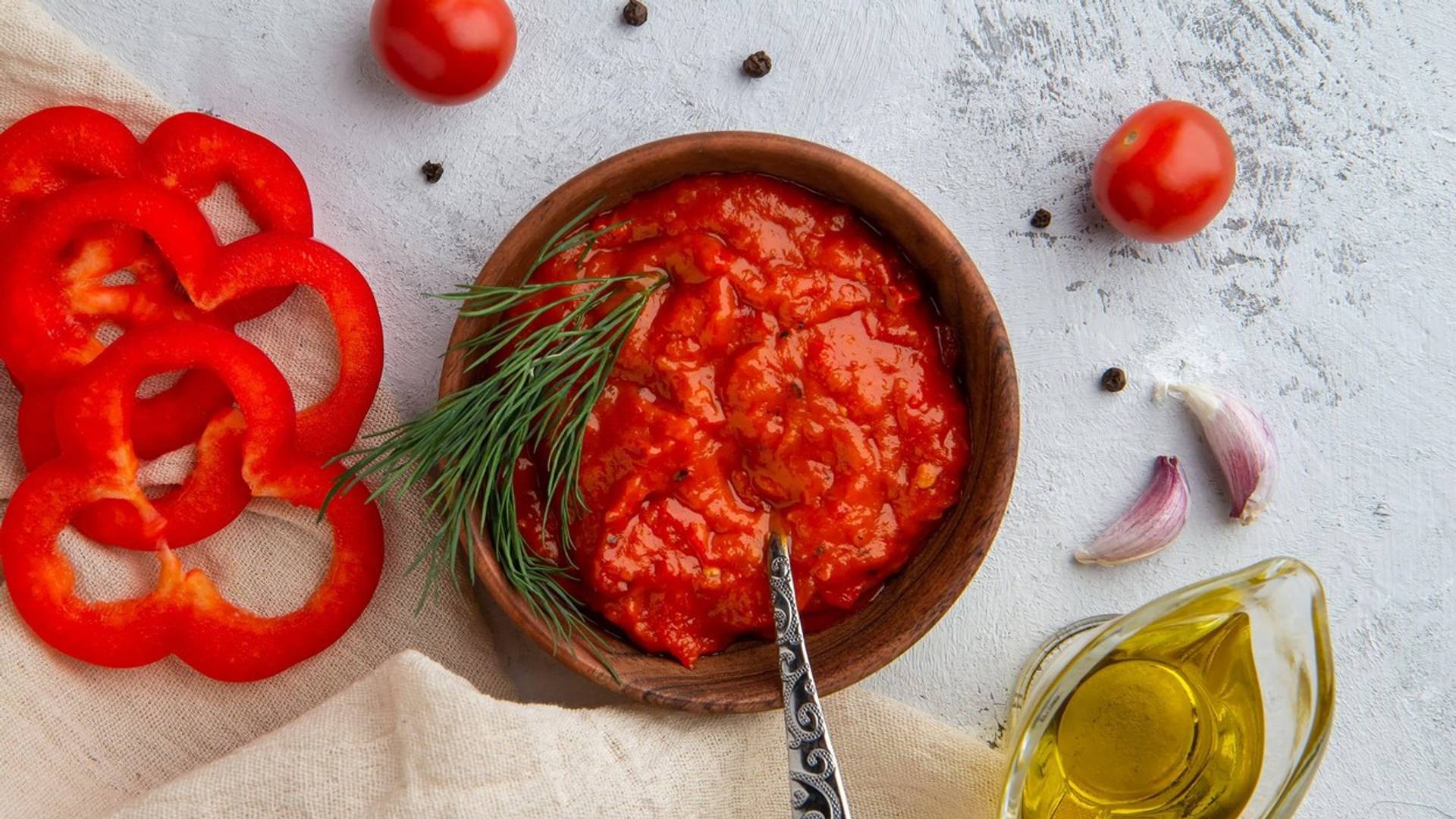 Recept za originalni makedonski pindžur - nema boljeg od ovog, on je nešto najbolje što ćete jesti uz ajvar