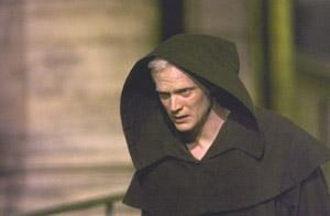 Paul Bettany w filmie "Kod da Vinci"