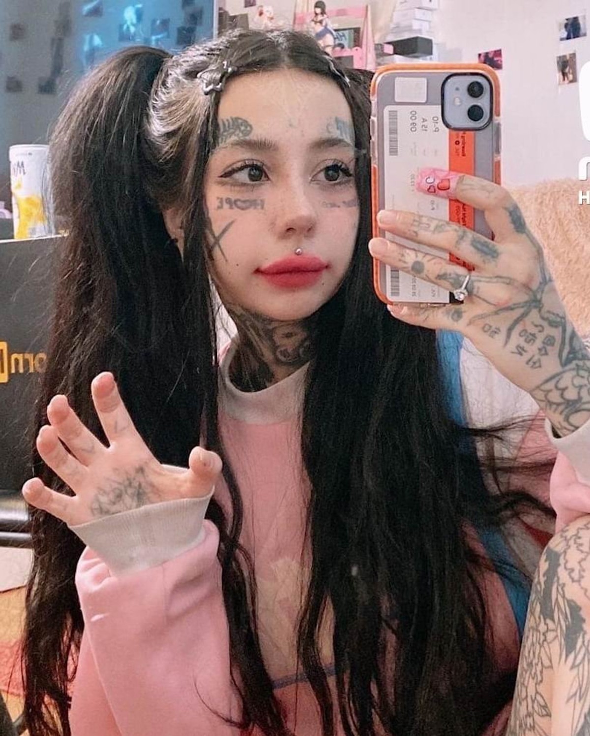 Zabójca 26-letniej influencerki z Petersburga przez tydzień podszywał się pod nią