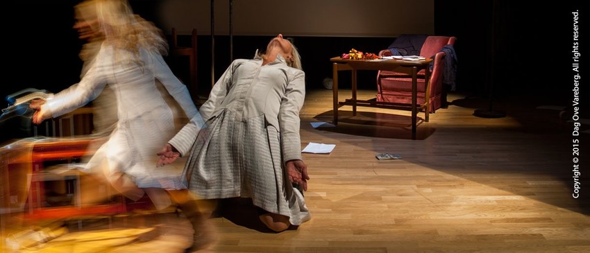 Scena iz predstave "O s(a)vesti"