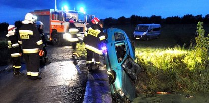 Chłopcy kupili auto i utonęli w rowie