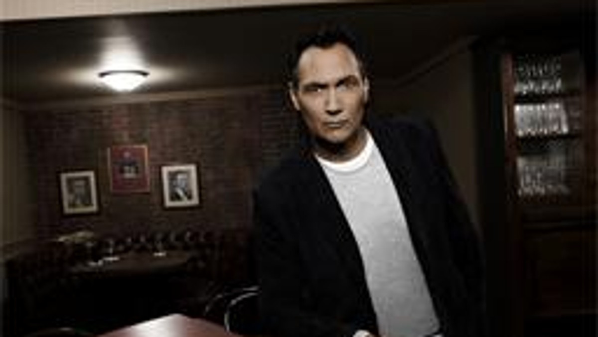 Jimmy Smits dołączył do obsady pilotowego odcinka nowego serialu telewizji NBC.