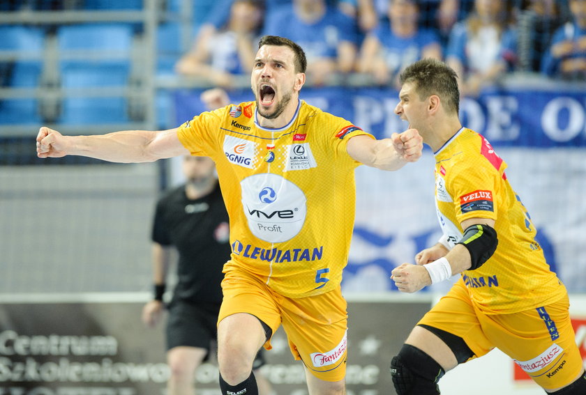 Vive Tauron Kielce otrzymał dyplom dla zwyciężczyń żeńskiej Superligi!