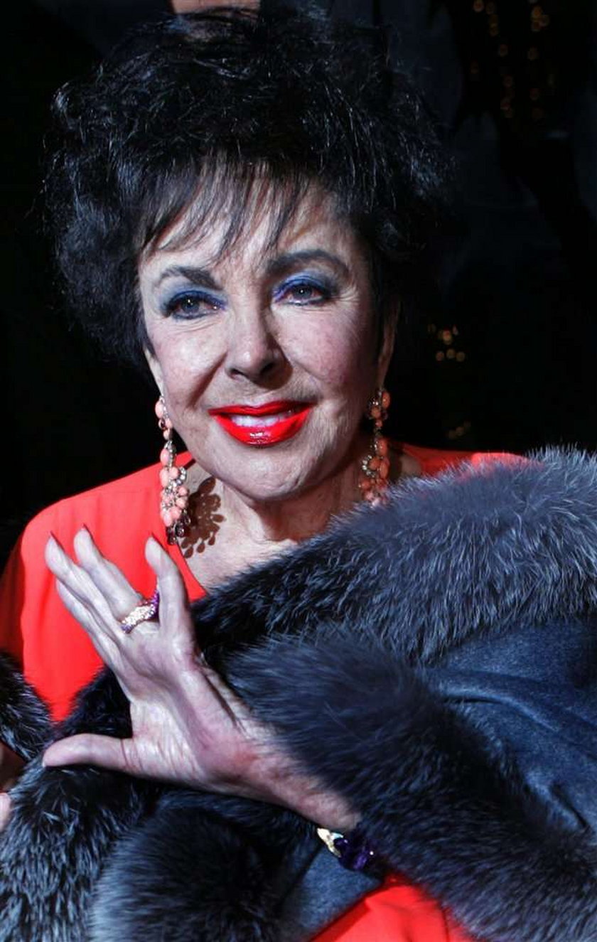 Farrell kochał Elisabeth Taylor?!