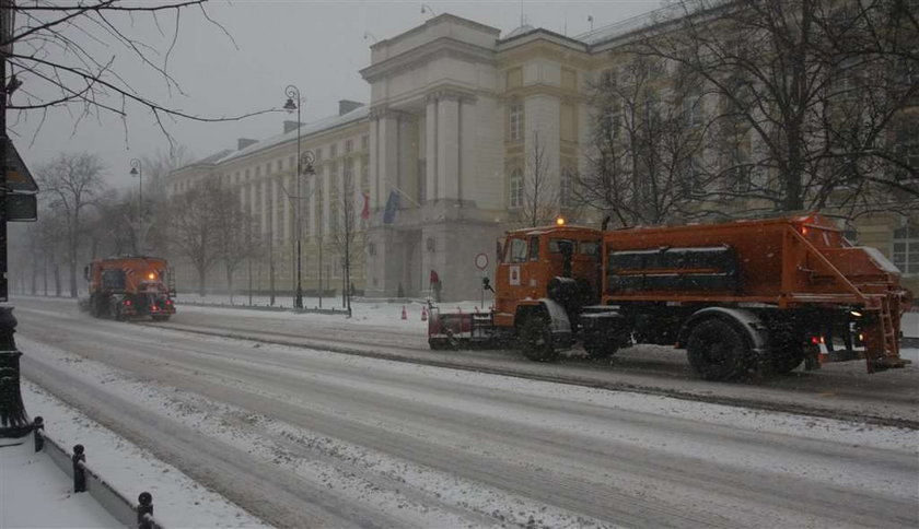 Władza odśnieżyła... sobie