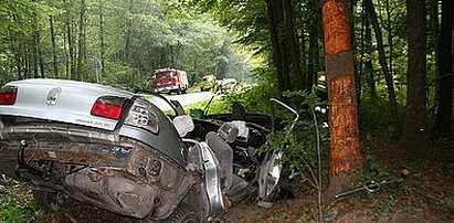 Pijany rozbił auto! Nie żyje jeden z 6 (!) pasażerów