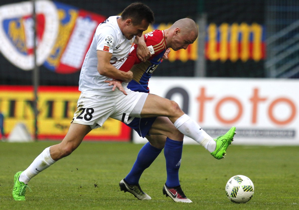 Ekstraklasa: Zagłębie wybiło z głowy Piasta marzenia o tytule