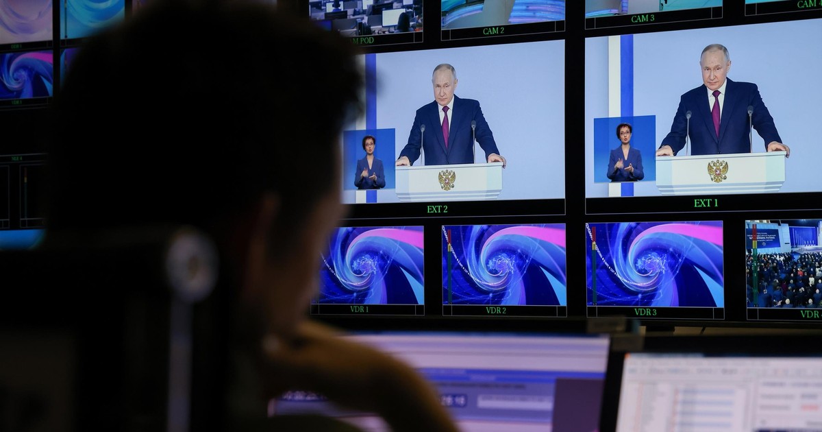 Propaganda Putina zaklina rzeczywistość dla narodu zmęczonego wojną. To Kreml mówi o Polsce