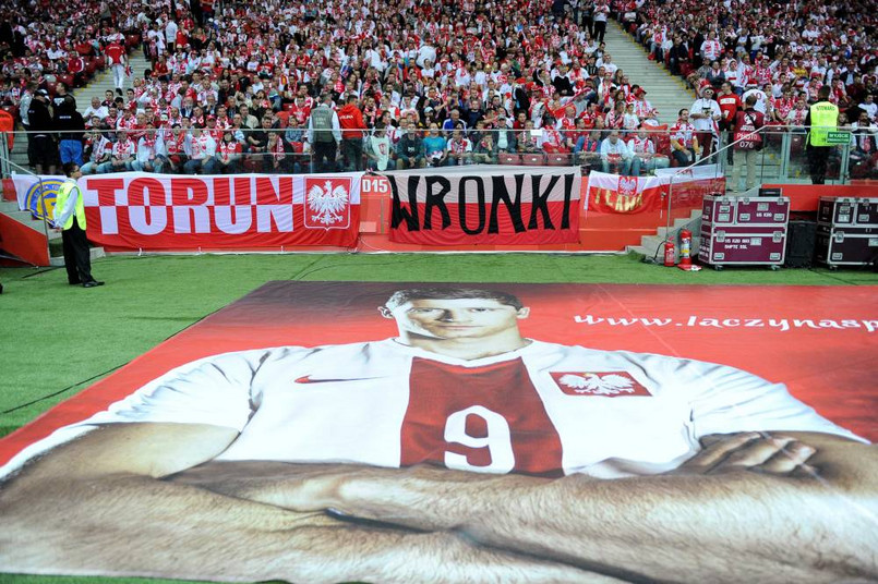 11.10.2014 WARSZAWA , STADION NARODOWY (WARSAW NATIONAL STADIUM)Przed wieczornym meczem Polska-Niemcy niemieckie media ostrzegają przed Robertem Lewandowskim. Przypominają też, że Stadion Narodowy w Warszawie jest miejscem jednej z najboleśniejszych porażek niemieckiej kadry.