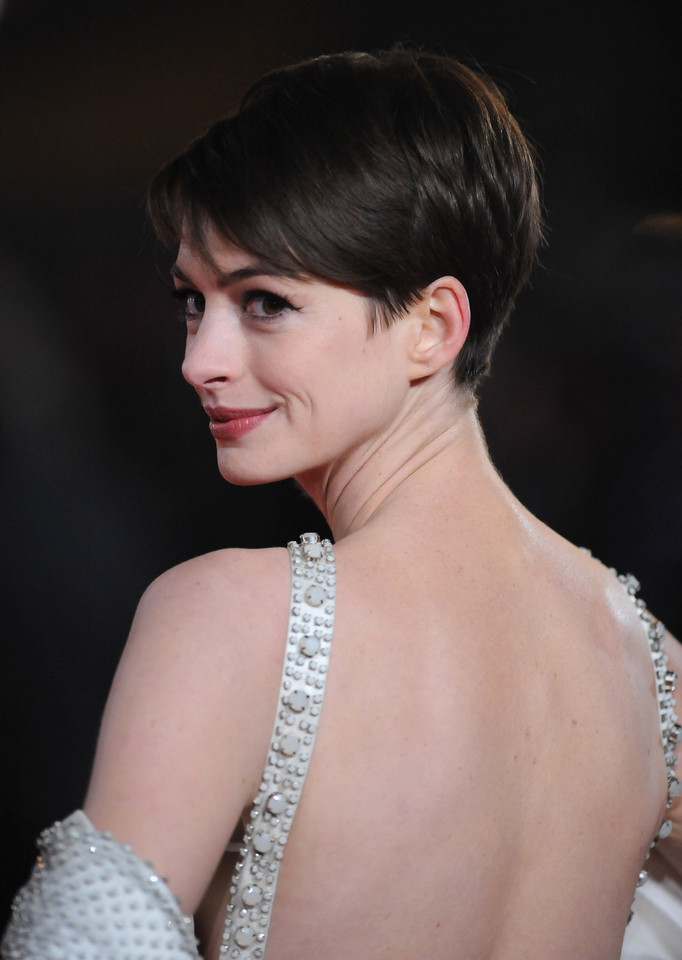 Anne Hathaway na premierze filmu "Nędznicy"