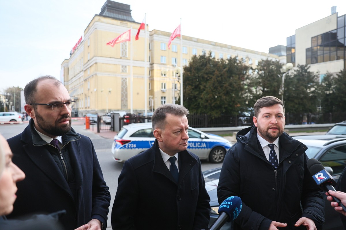 Mariusz Błaszczak (C), Krzysztof Szczucki (L) oraz Andrzej Śliwka (P)