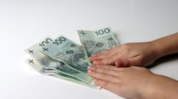 koniec 800 plus i dodatkowych emerytur? rodzice zamiast tego wsparcia mają dostać 200 tysięcy zł netto na dziecko