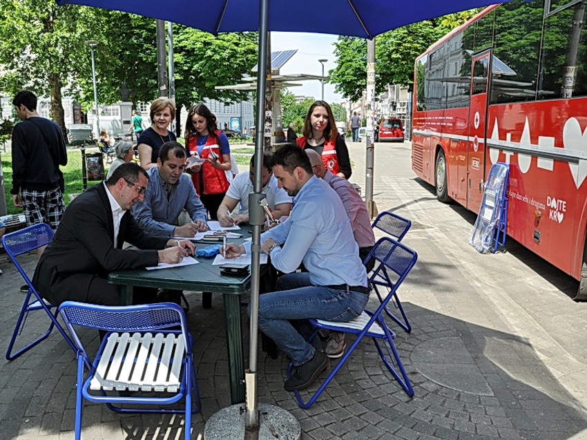 Veliki broj građana odlučio je da bude human