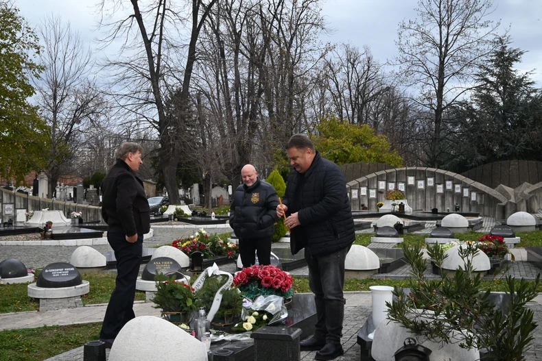 Pomen Džeju Ramadanovskom 