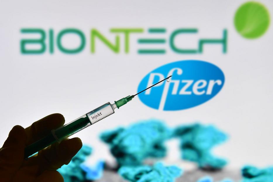 Pfizer oltóanyag ekkor érkezhet. Fotó: Northfoto