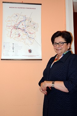 Piotrowska dała podwyżki na odchodne. Nowe szefostwo MSWiA chce ją karać