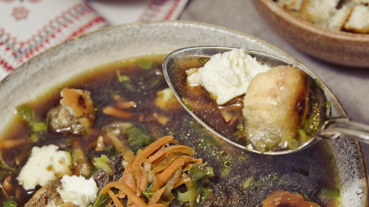 Zupa grzybowa - tradycyjny przepis Magdy Gessler
