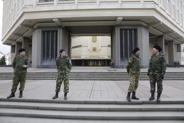 Krymscy deputowani radzą się Moskwy, a Kijowa nie uznają