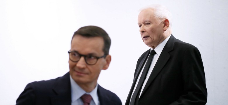 W PiS zaczęła się wojna. Jarosław Kaczyński uderzył w ludzi Morawieckiego