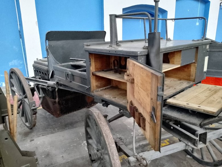 Kuchnia polowa z 1911 roku, prod. Szwajcaria