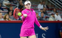 Półfinałowy mecz turnieju WTA w Montrealu przełożony. Pegula czeka na rywalkę w finale