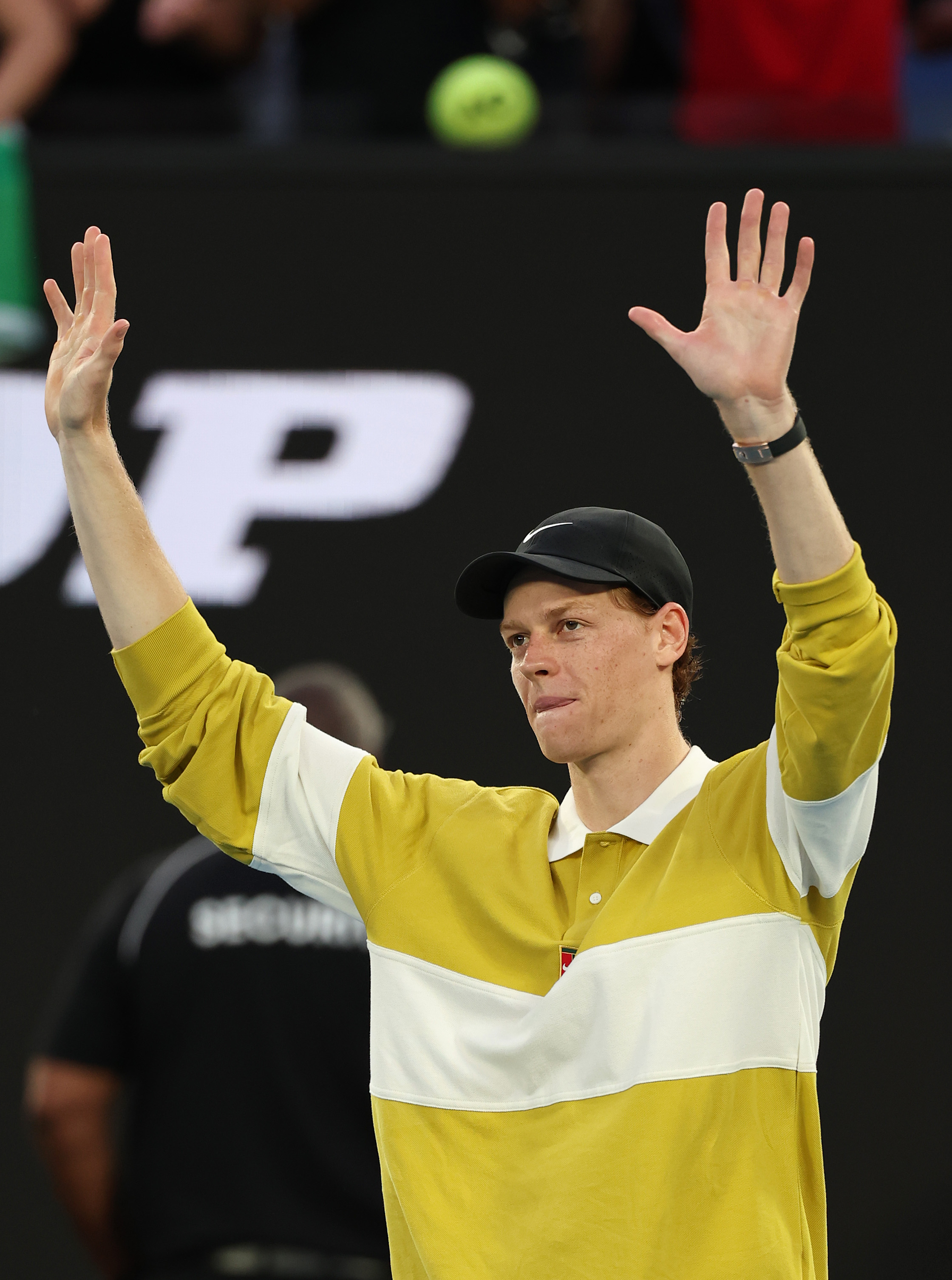 Sinner difende il titolo degli Australian Open oggi contro Duckworth a Melbourne