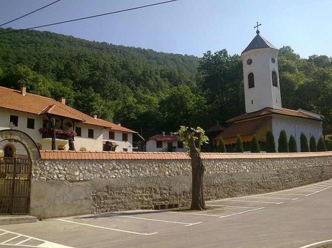 Manastir Vujan