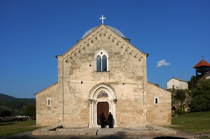 Manastir Gradac