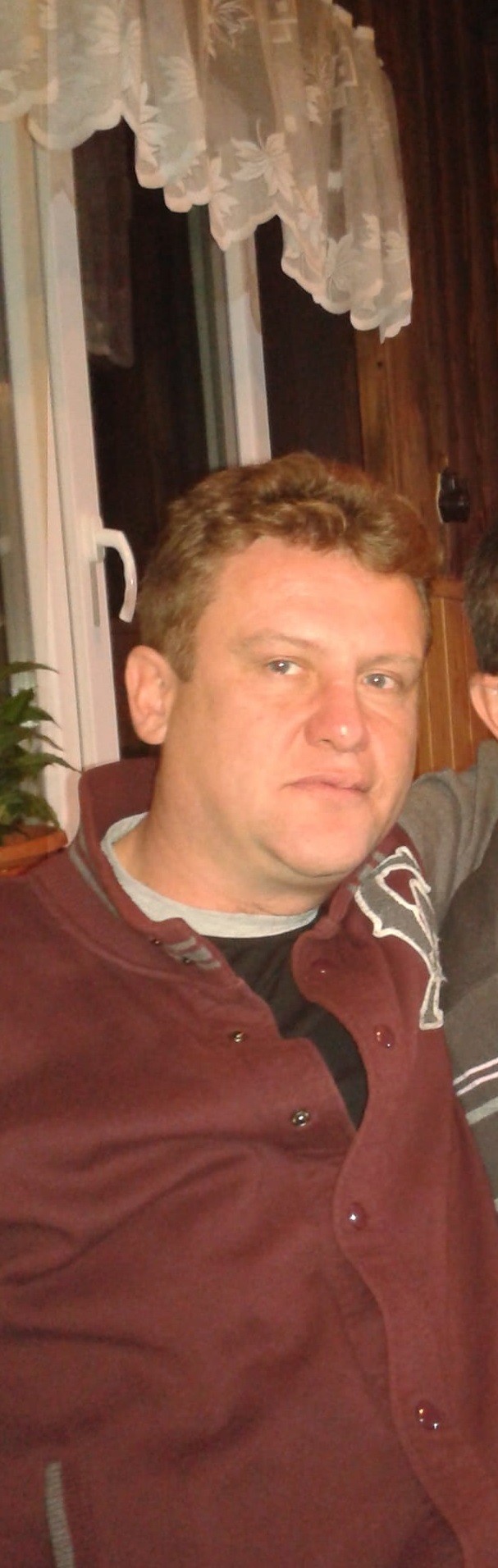 Roman zo šou "Mama, ožeň ma" na aktuálnej fotke. 