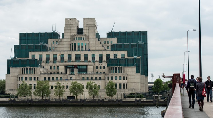 A brit titkosszolgálat, az MI6 épületét felújítják és a tatarozás közben titkos dokumentumok tűntek el / Fotó:  GettyImages