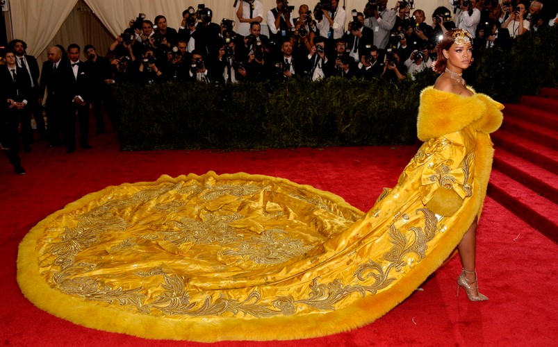 Rihanna na Met Ball 2015