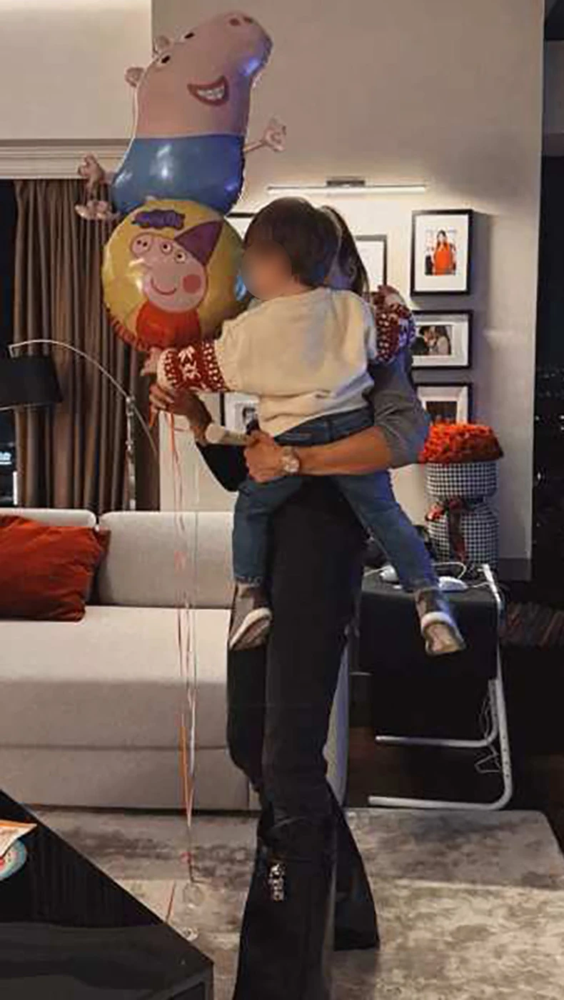 Dejana slavi sinu rođendan